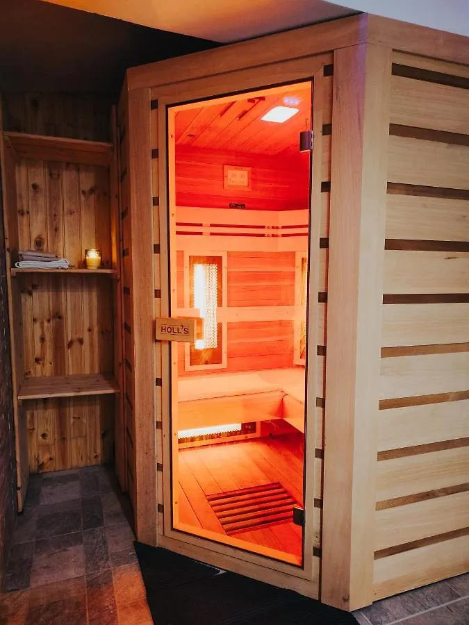 B&B Al Giardino Dei Laghi Ревине-Лаго 0*,